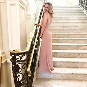 Meet your Posher, Deana